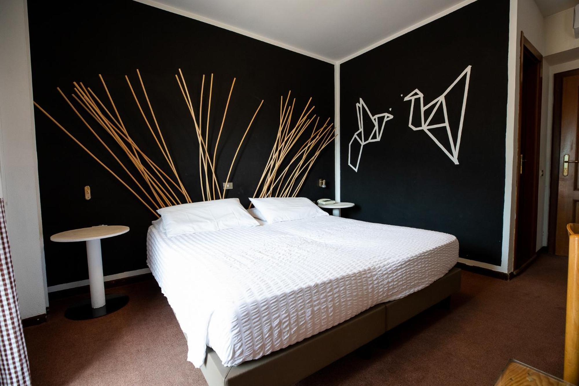 Hotel Rendez Vous Châtillon Esterno foto