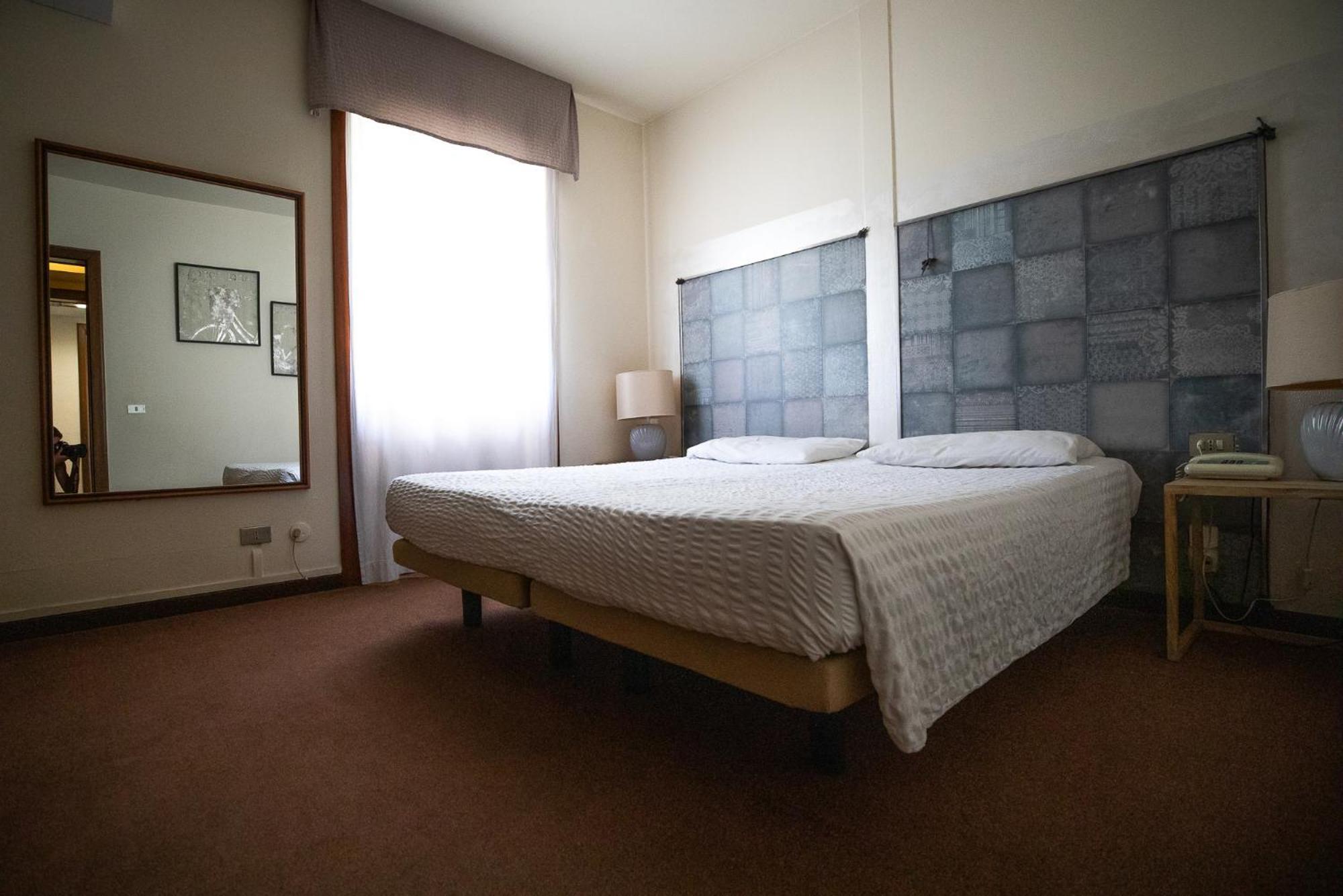 Hotel Rendez Vous Châtillon Esterno foto
