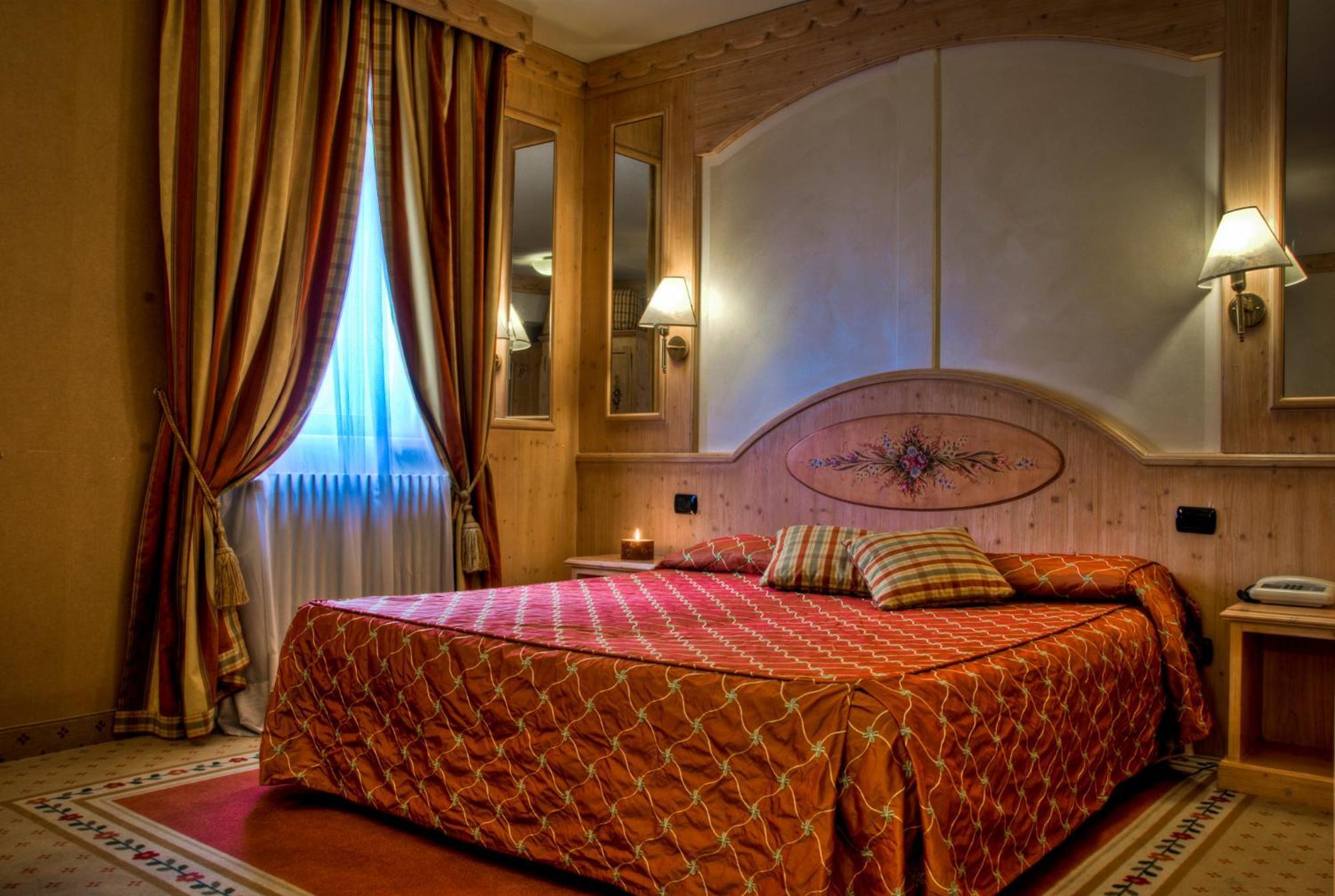 Hotel Rendez Vous Châtillon Esterno foto
