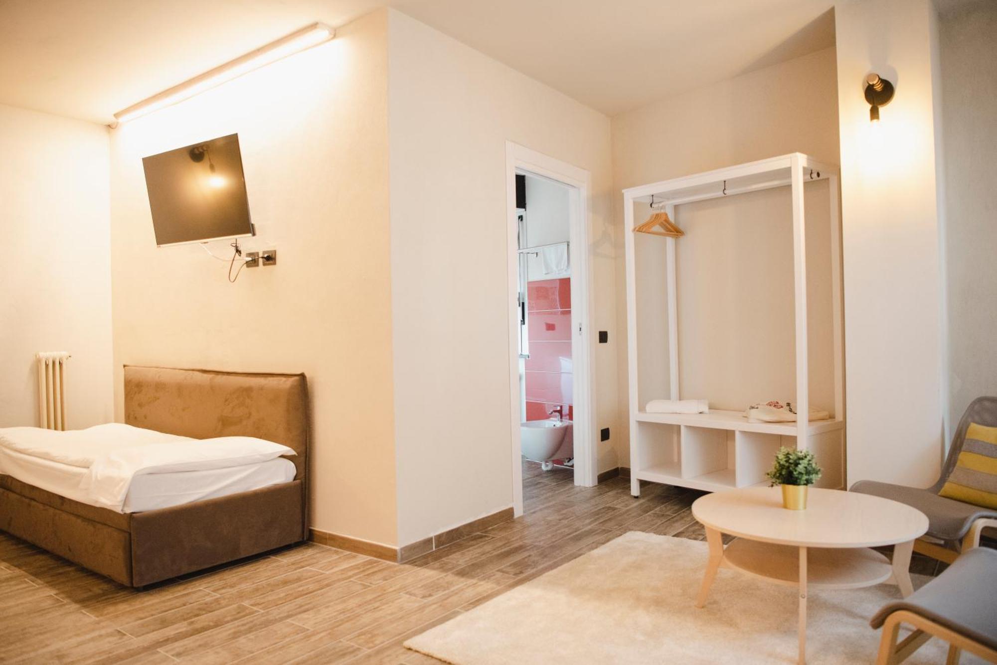 Hotel Rendez Vous Châtillon Esterno foto