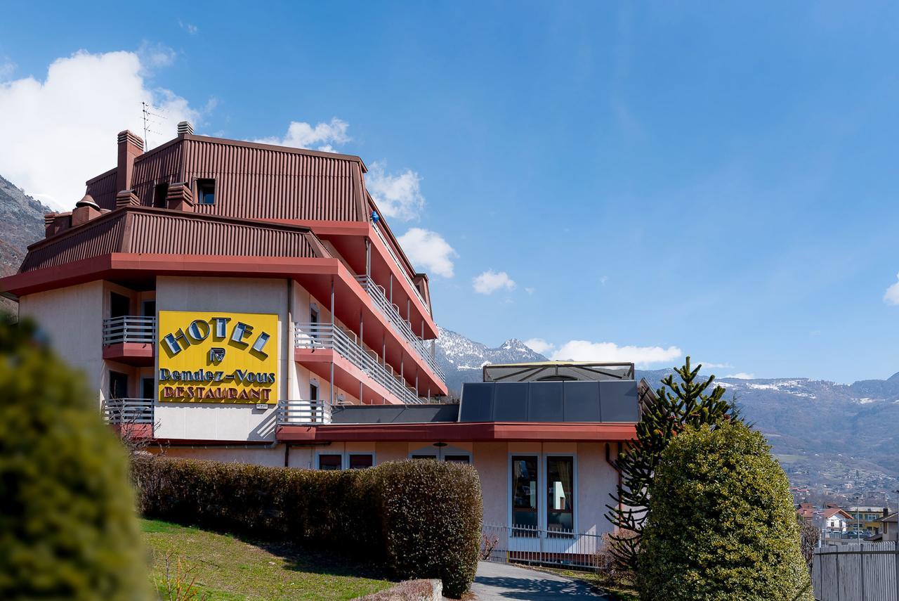 Hotel Rendez Vous Châtillon Esterno foto